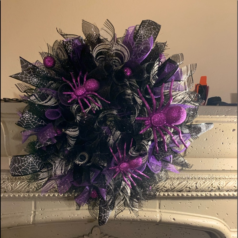 Spider themed Halloween Wreath